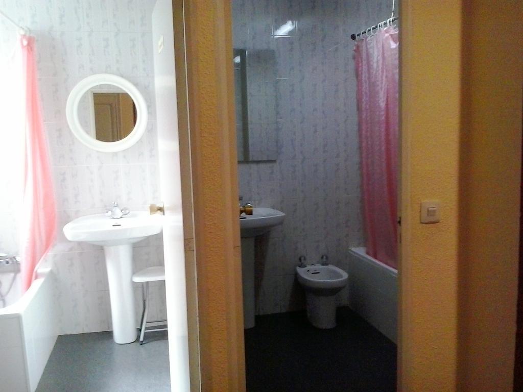 Hostal Alonso No Limit Мадрид Экстерьер фото